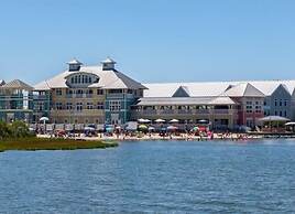 Sunset Island - 39 Fountain Drive West 3f 3 Bedroom Condo