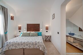 Sorella Luna Room Boutique