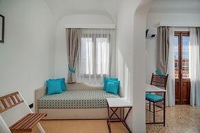 Sorella Luna Room Boutique