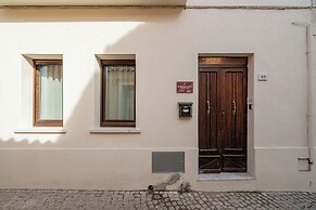 Sorella Luna Room Boutique