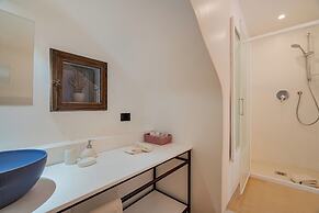 Sorella Luna Room Boutique