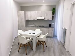 Al Civico 3 Home & Suites