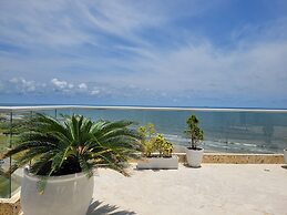 Apto 414 Ocean Drive Crespo Cerca al Mar