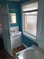 Tranquil Darlington Home , 3br+pet Friendly