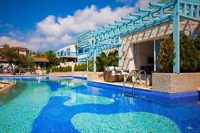 Asfiya Sea View Hotel