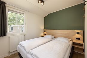 Chalet With a Dishwasher, in a Car-free Park