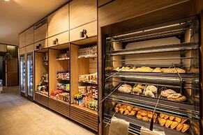 Chalet With a Dishwasher, in a Car-free Park