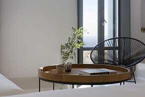 Houses G Y in Kardiani Tinos