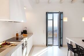 Houses G Y in Kardiani Tinos