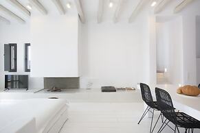 Houses G Y in Kardiani Tinos