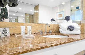 AKA Hotel by Palermo Home 32 floor