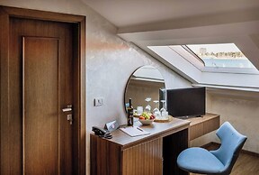 San Valentino Palace