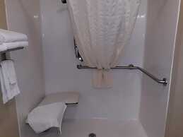 Cobblestone Inn & Suites