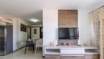 Apto Beira Mar com Vista e Pé na Areia