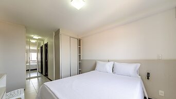 Apto Beira Mar com Vista e Pé na Areia