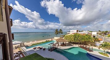Apto Beira Mar com Vista e Pé na Areia