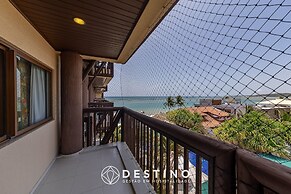 Apto Beira Mar com Vista e Pé na Areia