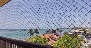 Apto Beira Mar com Vista e Pé na Areia
