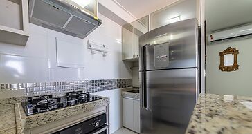 Apto Beira Mar com Vista e Pé na Areia