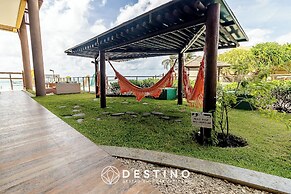 Apto Beira Mar com Vista e Pé na Areia