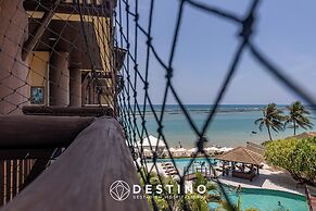 Apto Beira Mar com Vista e Pé na Areia