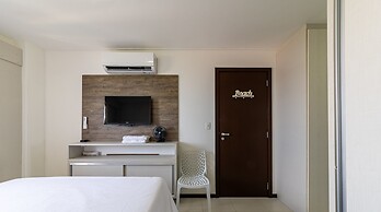 Apto Beira Mar com Vista e Pé na Areia