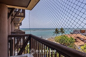Apto Beira Mar com Vista e Pé na Areia
