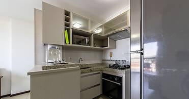 Apto Beira Mar com Vista e Pé na Areia