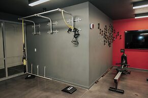 NEW Minimalist & Clean Apt in Downtown SLC