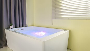 Yeongheungdo Sunset Spa Pension