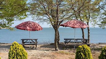 Yeongheungdo Sunset Spa Pension