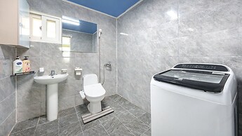 Yeongheungdo Sunset Spa Pension