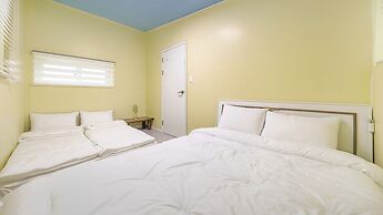 Yeongheungdo Sunset Spa Pension