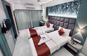 Hotel Everest Residency