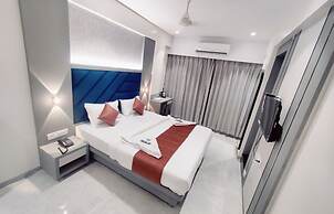 Hotel Everest Residency