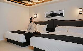 Aank Hotel and Spa Jongno Unni