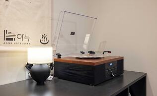 Aank Hotel and Spa Jongno Unni