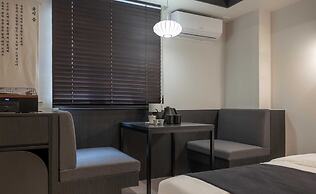 Aank Hotel and Spa Jongno Unni