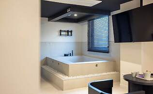 Aank Hotel and Spa Jongno Unni