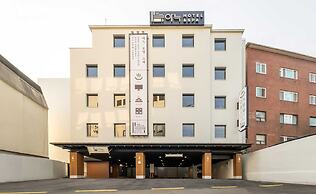 Aank Hotel and Spa Jongno Unni