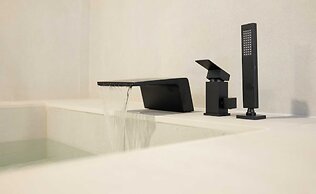 Aank Hotel and Spa Jongno Unni