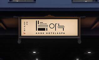 Aank Hotel and Spa Jongno Unni