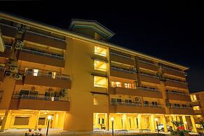 Alaya Stays Veera Serina 3 BHK with Pool