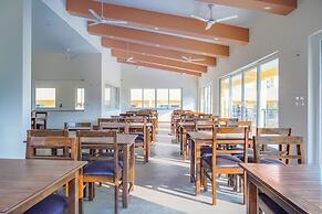 Alaya Stays Veera Serina 3 BHK with Pool