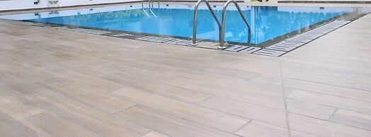 Luxury Apartment at Embassy