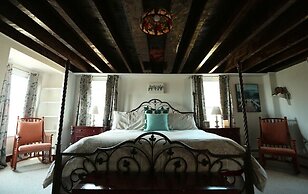 Inn on Great Sacandaga Lake