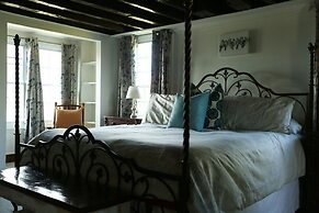 Inn on Great Sacandaga Lake