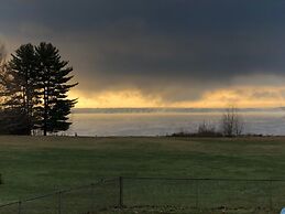 Inn on Great Sacandaga Lake