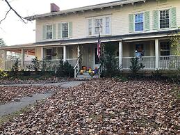 Inn on Great Sacandaga Lake