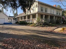 Inn on Great Sacandaga Lake